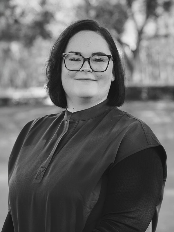 Perfect Smile Dental Studio | Dental Bridges, Implant Dentistry and Implant Restorations